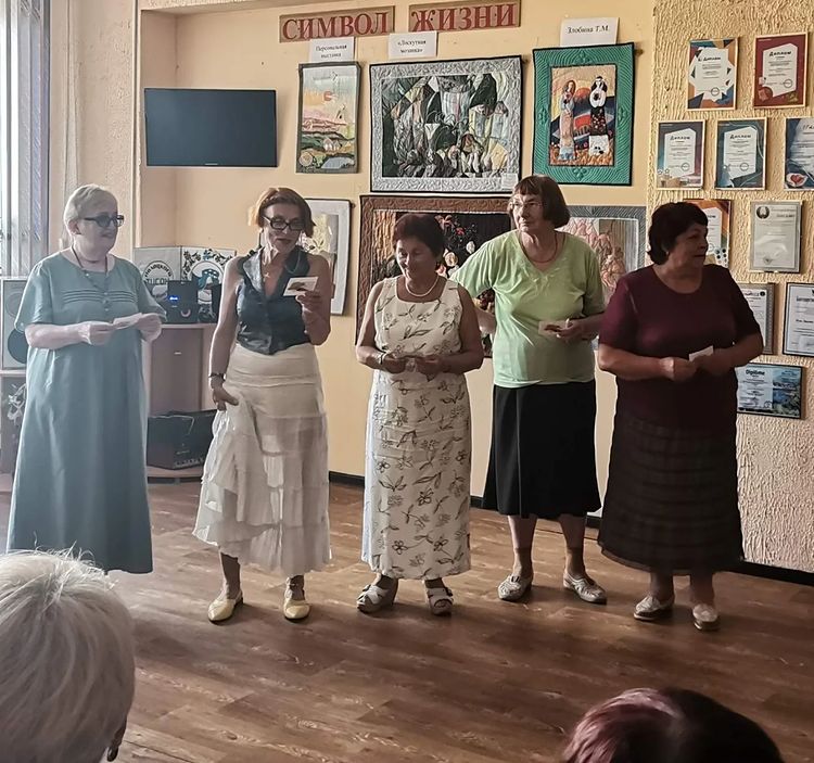 26 августа в отделении дневного пребывания для граждан пожилого возраста города Полоцка состоялся праздничный концерт «Пришли Спасы! На Спасы готовь запасы!»