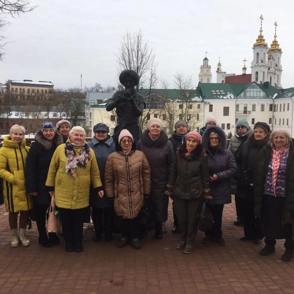 Посетители отделения дневного пребывания для граждан пожилого возраста города Полоцка 15 февраля совершили экскурсионную поездку в г.Витебск.