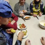 Самые вкусные блюда те, что приготовлены по домашним рецептам. В этом убедились посетители отделения дневного пребывания для инвалидов г.Полоцка